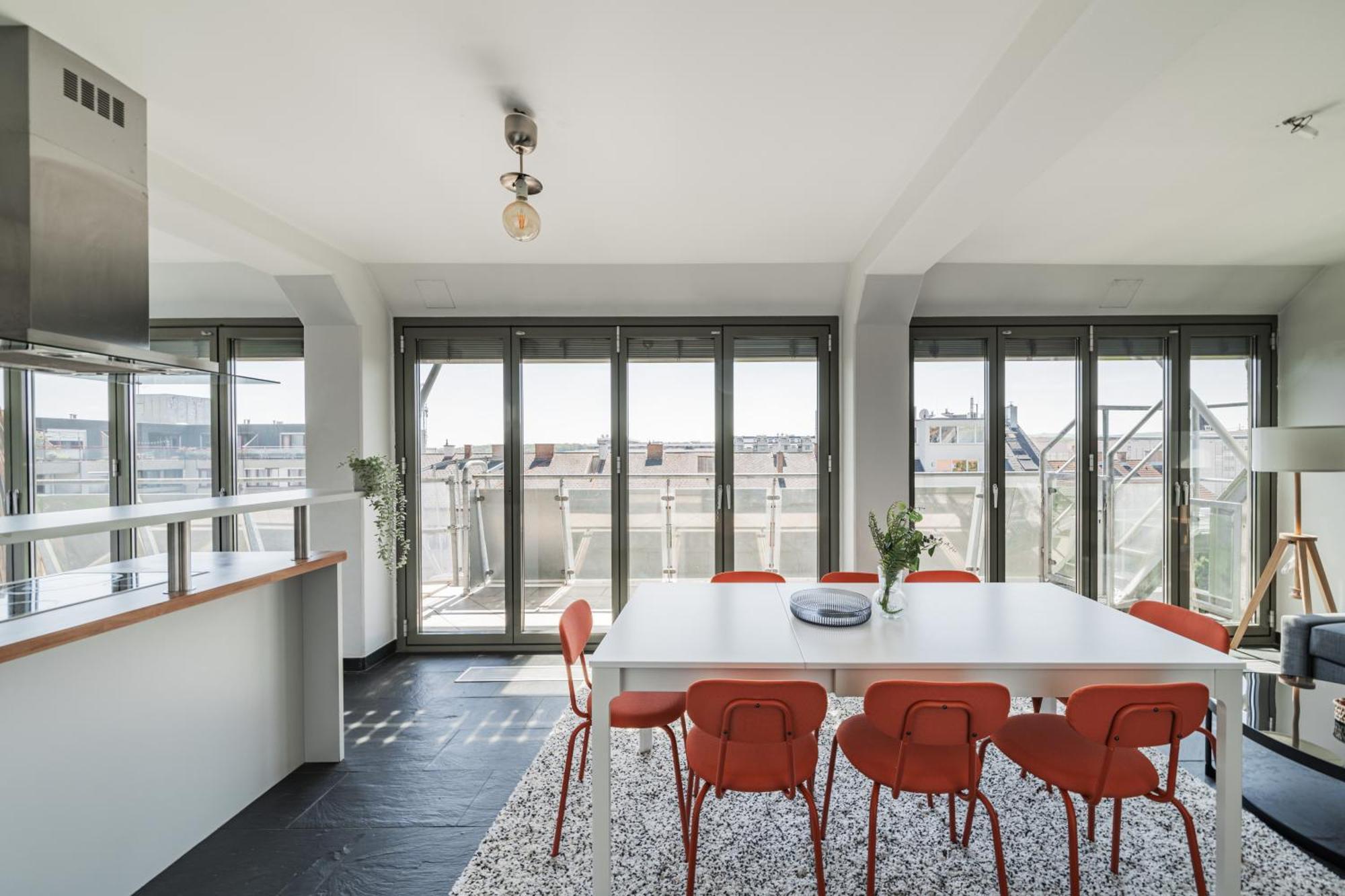 Apartament Next To Schoenbrunn - Free Parking !!! *