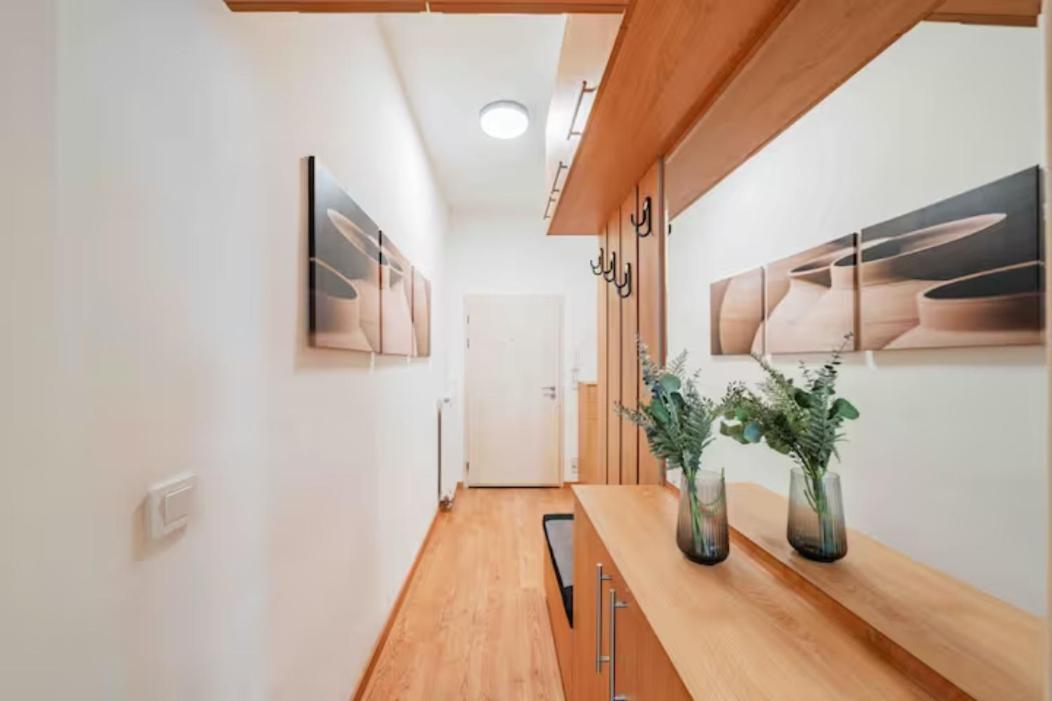 Apartament Next To Schoenbrunn - Free Parking !!! *